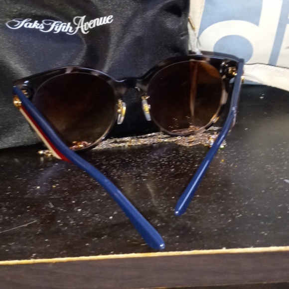 GUCCI - Picture 5 of 5